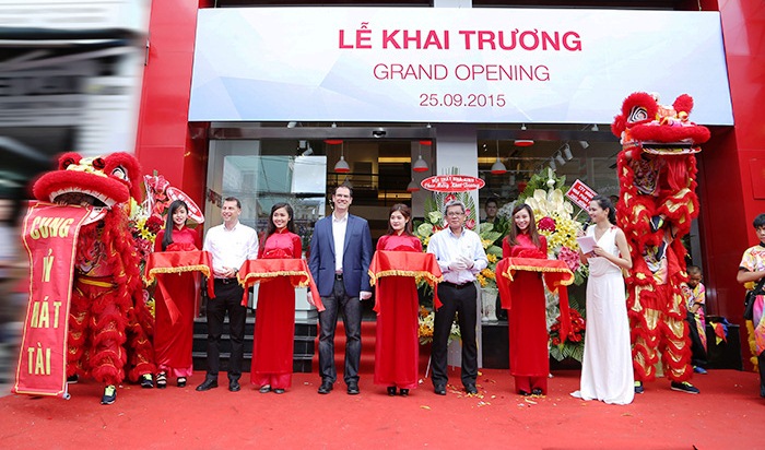 le khai truong